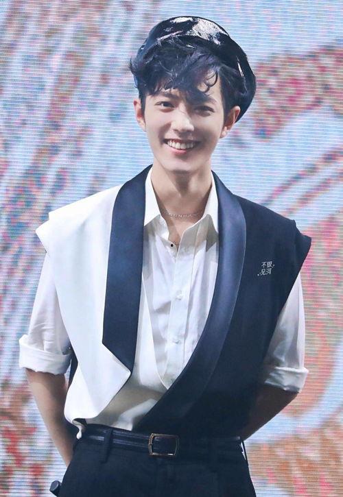 娱乐大爆料谭松韵白敬亭,娱乐大爆料揭秘幕后故事